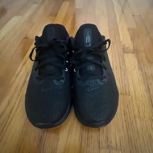 Nike Metcon Sneakers Size 7.5